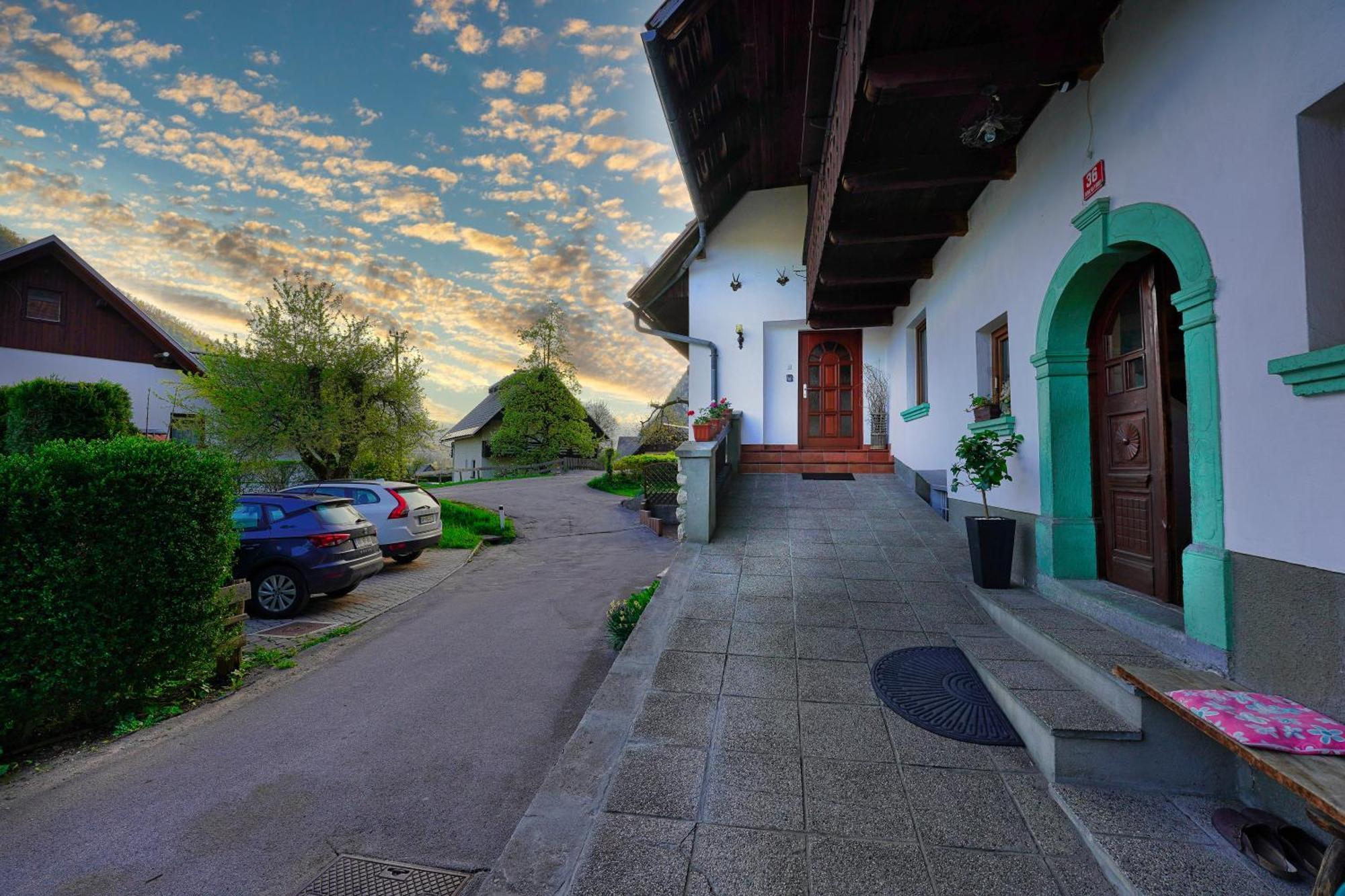 Apartments Pr' Pavleto Bohinj Bagian luar foto