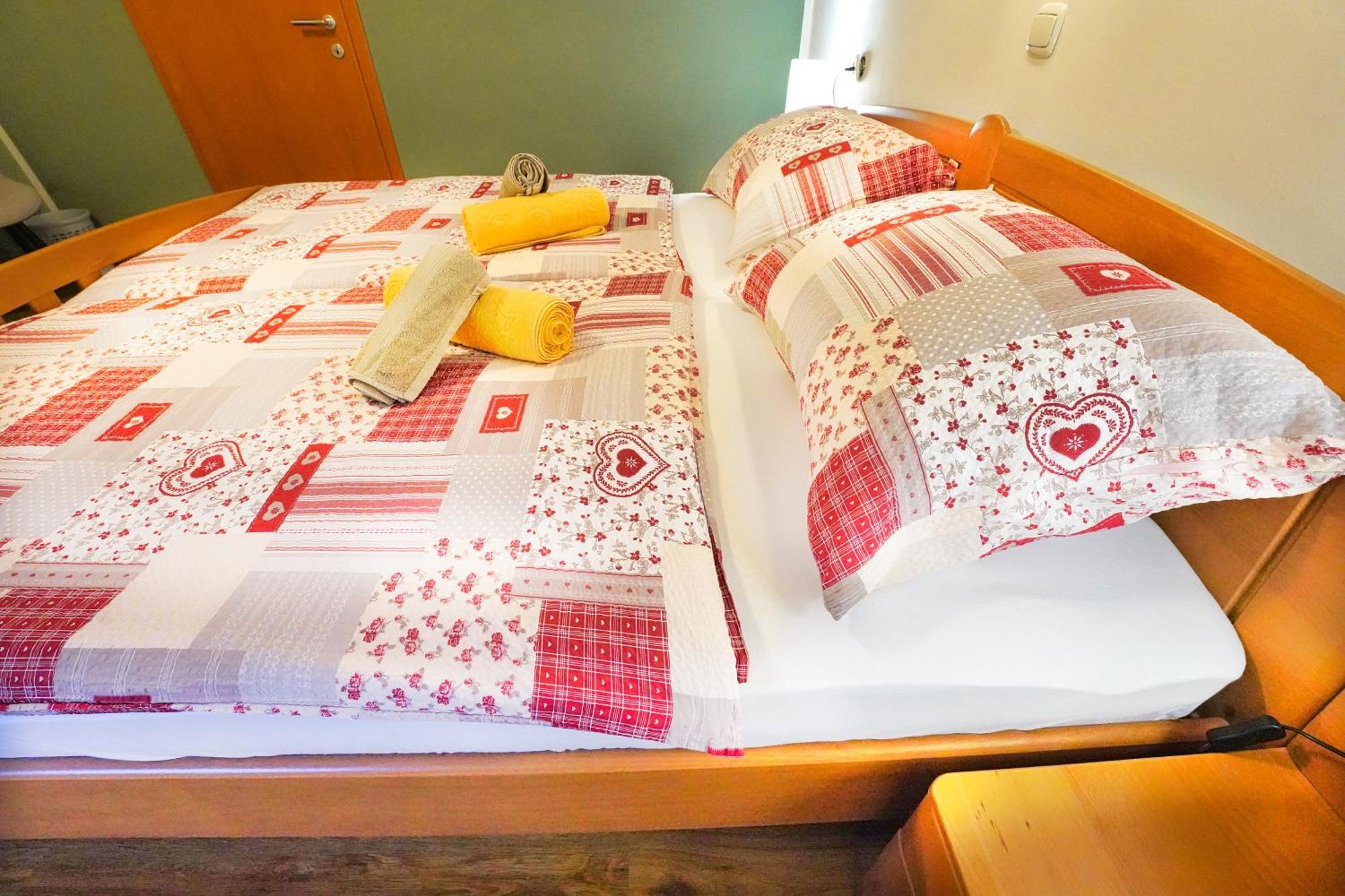 Apartments Pr' Pavleto Bohinj Bagian luar foto